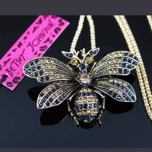 Betsey Johnson Bfashion butterfly Pendant Necklace